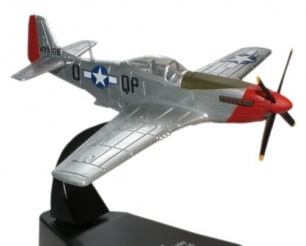 P-51D Mustang "Red Dog XII" Louis Norley