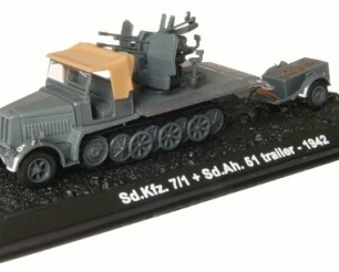 Flakvierling Sd.Kfz 7/1 s Sd.Ah.51 trailer