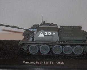 SU-85 13th Polish Artillery Regiment Berlin (Germany) 1945