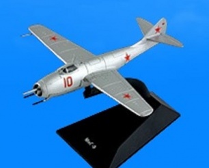MiG-9 - 1946